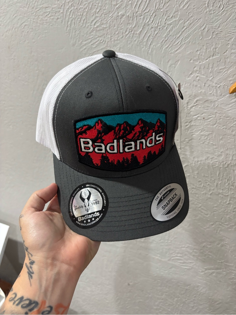 Badlands Snapback with RED Mountain Patch Hunting Casual Outdoors Hat